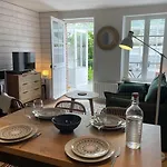 Дом отдыха Le Cabanon De Paulo - 350m - Terrasse Ext